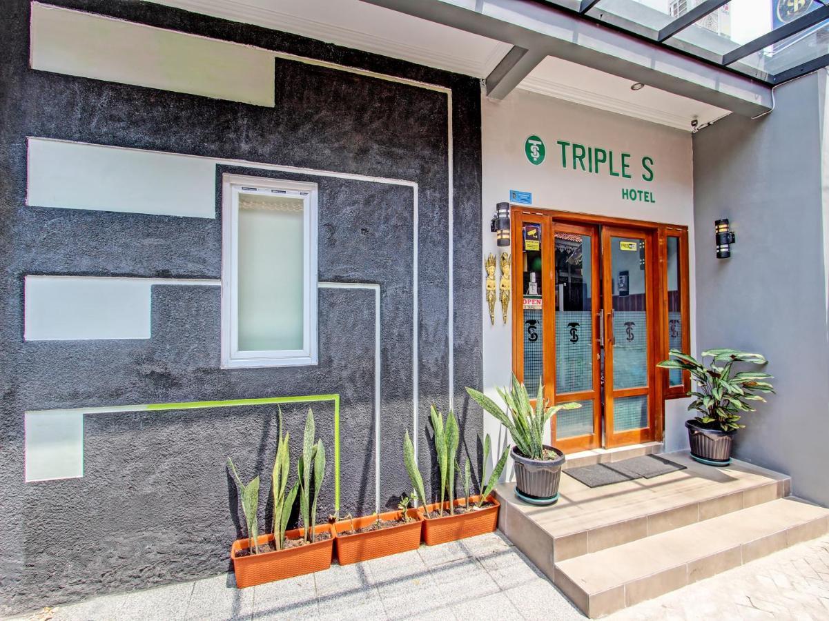 Oyo 91686 Triple S Hotel Malioboro Yogyakarta Eksteriør bilde