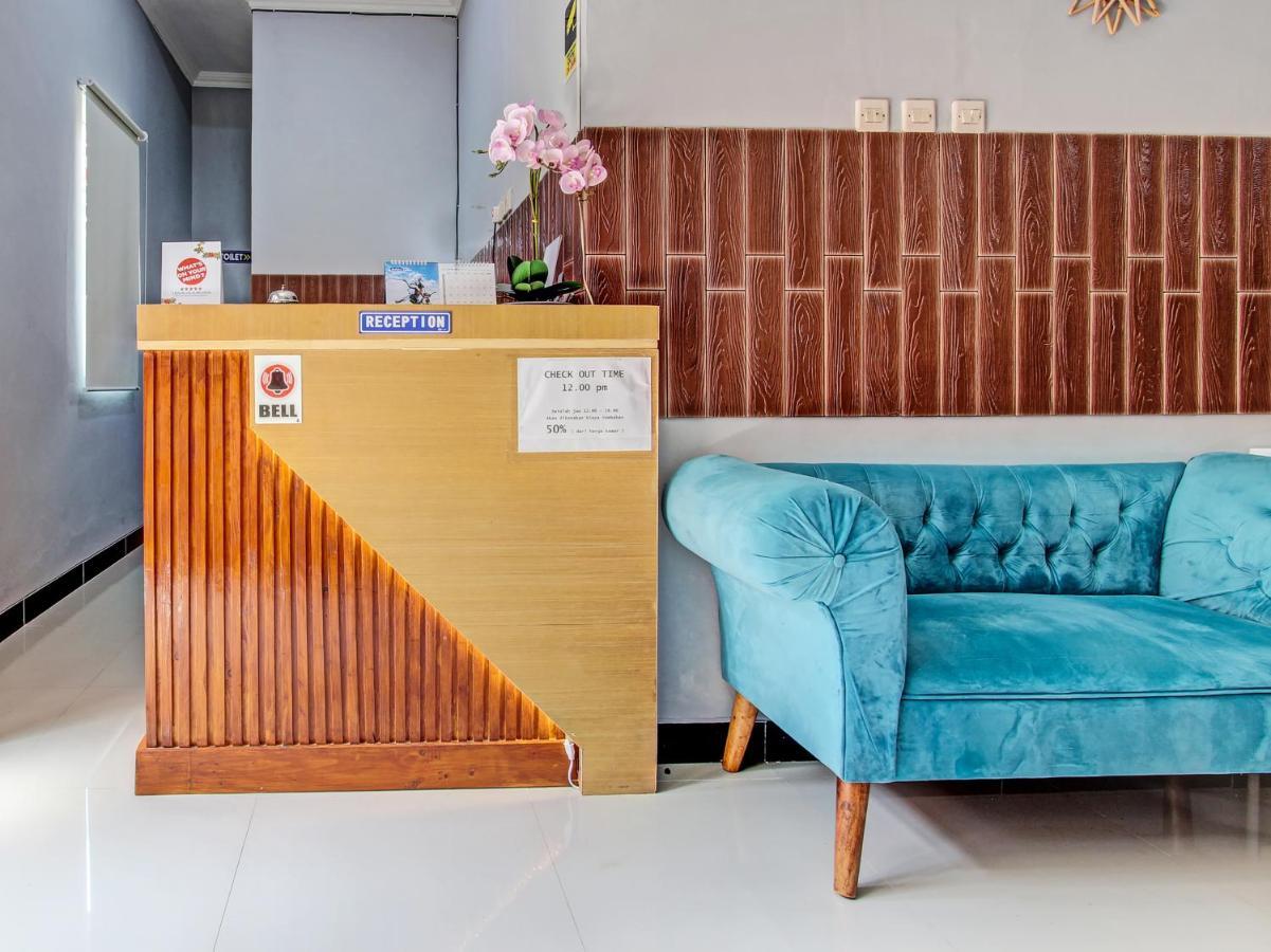 Oyo 91686 Triple S Hotel Malioboro Yogyakarta Eksteriør bilde