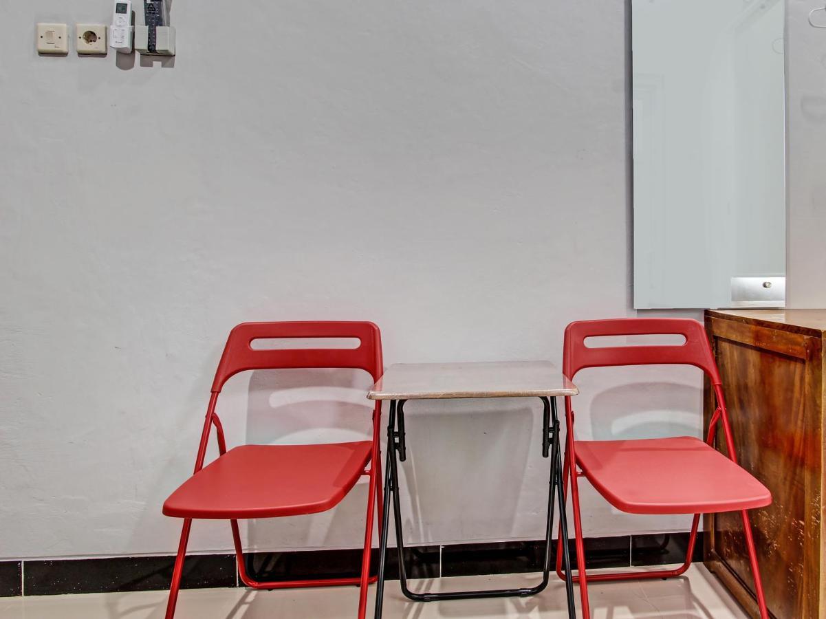 Oyo 91686 Triple S Hotel Malioboro Yogyakarta Eksteriør bilde